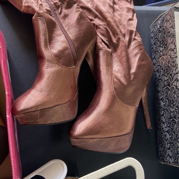 Machi-Minnie 3 brown boots new with box - Picture 2 of 8